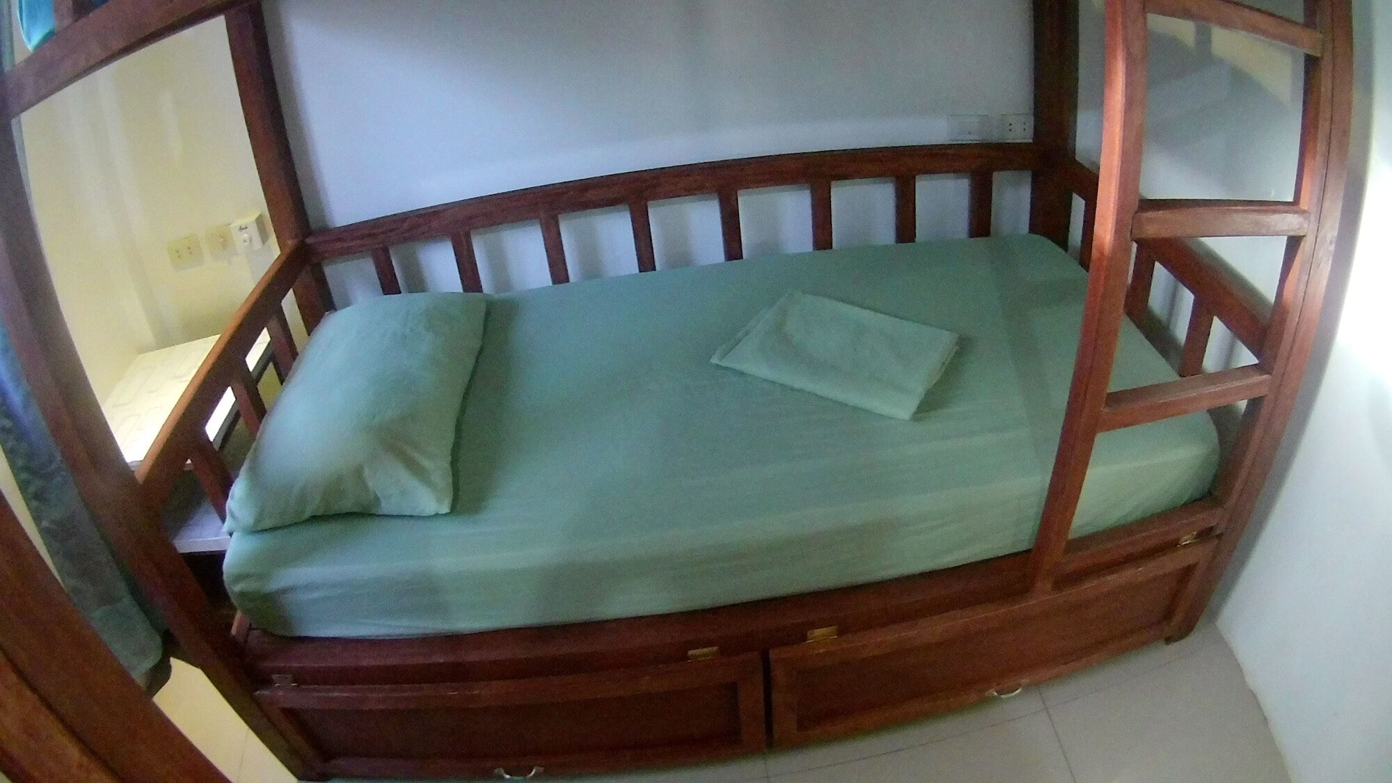 Footprints Homestay (Adults Only) جنرال لونا المظهر الخارجي الصورة
