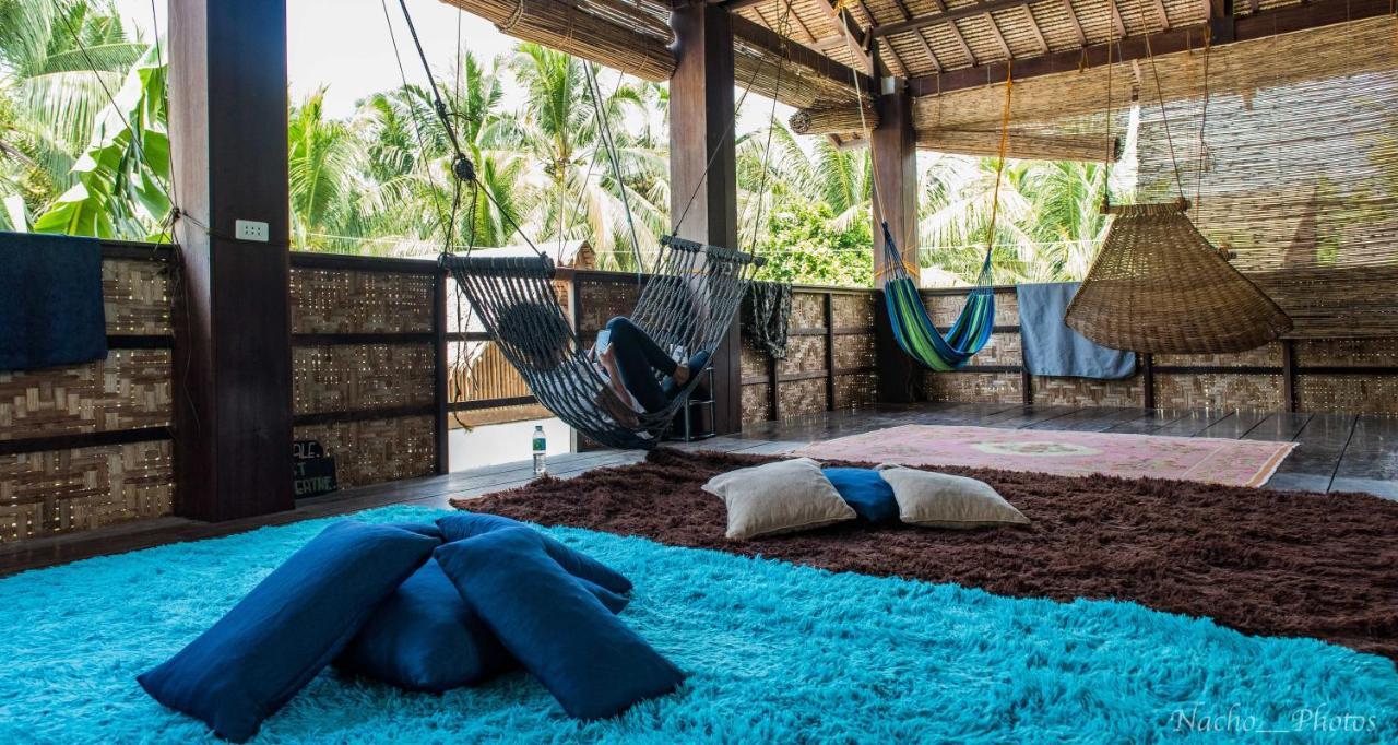 Footprints Homestay (Adults Only) جنرال لونا المظهر الخارجي الصورة