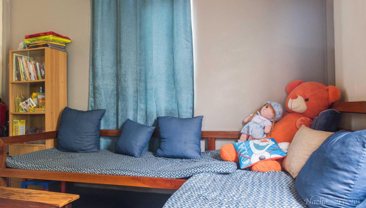 Footprints Homestay (Adults Only) جنرال لونا المظهر الخارجي الصورة
