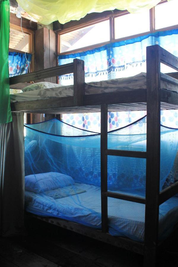 Footprints Homestay (Adults Only) جنرال لونا المظهر الخارجي الصورة