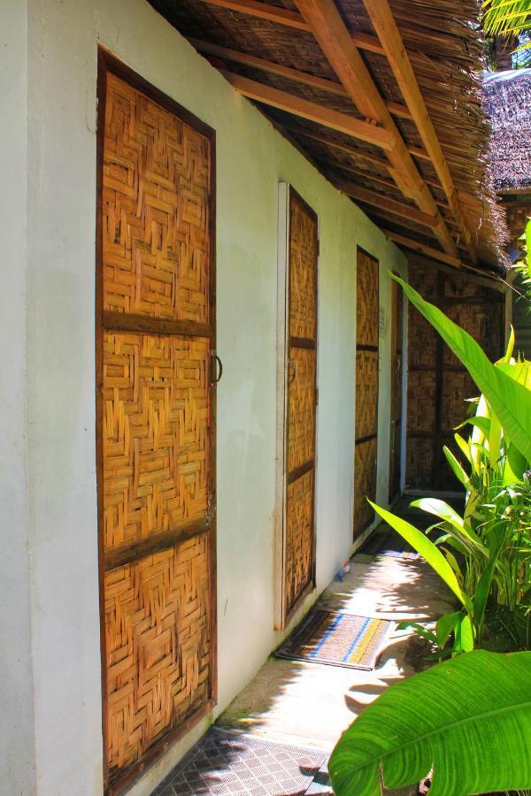 Footprints Homestay (Adults Only) جنرال لونا المظهر الخارجي الصورة